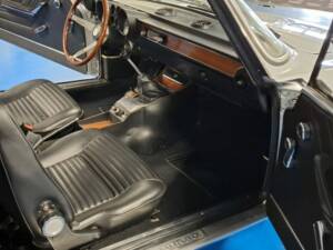 Image 5/37 of Alfa Romeo Giulia GT 1300 Junior (1975)