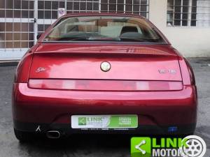 Afbeelding 7/8 van Alfa Romeo GTV 2.0 V6 Turbo (1996)