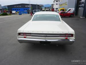 Image 8/65 de Plymouth Sport Fury (1968)