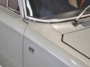 Bild 19/39 von Alfa Romeo 2000 Berlina (1973)