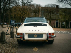 Image 5/50 of Porsche 911 2.4 T &quot;Ölklappe&quot; (1972)