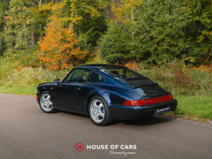 Image 6/49 de Porsche 911 Carrera 2 (1991)