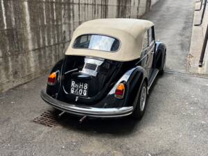 Immagine 3/35 di Volkswagen Beetle 1302 (1971)