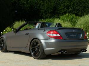 Afbeelding 16/50 van Mercedes-Benz SLK 55 AMG (2005)