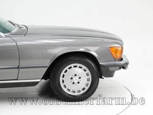 Imagen 9/15 de Mercedes-Benz 280 SL (1984)