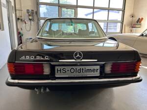 Image 2/29 de Mercedes-Benz 450 SLC (1983)