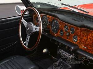 Imagen 9/19 de Triumph TR 6 (1970)