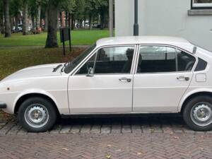 Image 5/17 of Alfa Romeo Alfasud 1.3 Super (1979)