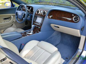 Image 21/50 of Bentley Continental GT (2005)