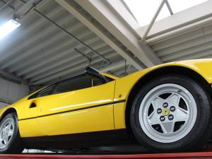 Imagen 7/50 de Ferrari 328 GTB (1989)