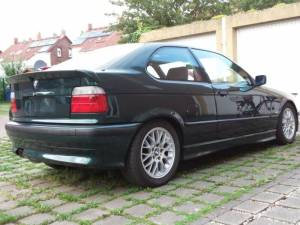Image 2/13 de BMW 318ti Compact (1998)