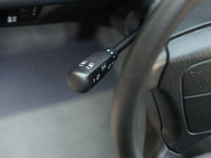 Immagine 79/100 di Mercedes-Benz 190 E 2.3 (1992)