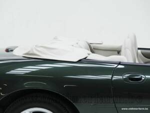 Immagine 13/15 di Jaguar XK8 4.0 (1998)