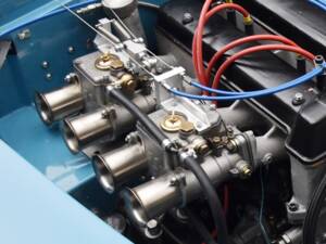 Image 43/44 of Lotus Elan (1965)