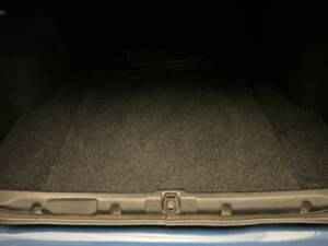 Image 16/16 of Lancia Thema 8.32 (1988)