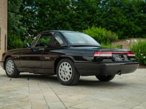 Image 6/50 of Alfa Romeo 2.0 Spider (1991)