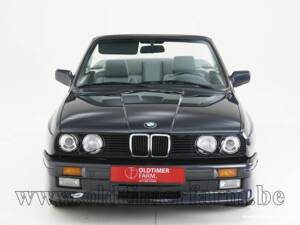 Image 9/15 of BMW M3 (1990)