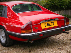 Image 9/33 of Jaguar XJ-S 3.6 (1991)