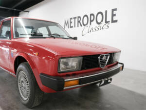 Bild 2/20 von Alfa Romeo Alfetta 2.0 L (1979)