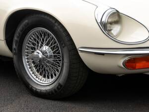 Bild 8/29 von Jaguar E-Type V12 (1973)