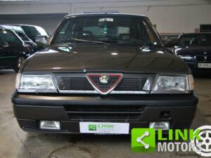 Bild 2/10 von Alfa Romeo 33 1.7 16v QV (1990)