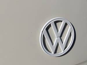 Bild 31/98 von Volkswagen T2b Kastenwagen (1979)