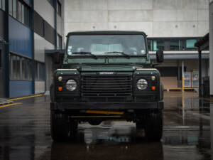 Image 8/90 of Land Rover Defender 90 Td5 (1999)