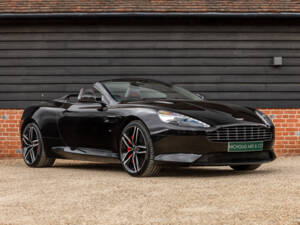 Bild 1/66 von Aston Martin DB 9 GT Volante (2016)