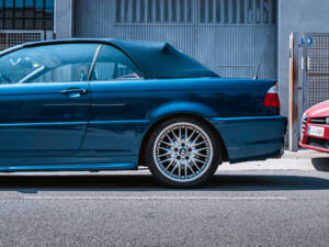 Imagen 13/37 de BMW 325Ci (2002)