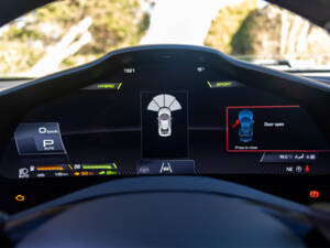 Imagen 13/15 de Ferrari 296 GTS (2025)