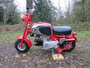 Image 2/40 of Honda DUMMY (1966)