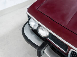 Image 17/36 of BMW 3.0 CS (1972)