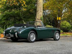 Image 18/50 of Austin-Healey 3000 Mk II (BJ7) (1964)