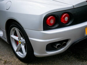 Immagine 32/39 di Ferrari 360 Modena (2001)