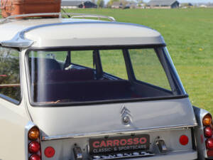 Image 18/50 de Citroën ID 21 Break (1967)