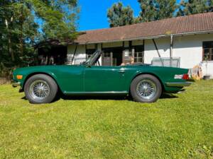 Image 20/20 of Triumph TR 6 (1976)