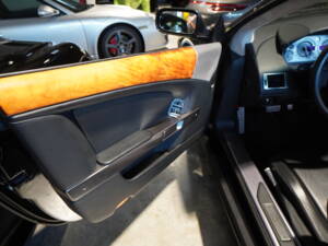 Image 11/22 of Aston Martin DB 9 Volante (2005)