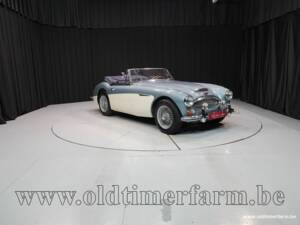 Image 3/15 de Austin-Healey 3000 Mk III (BJ8) (1967)