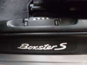 Immagine 6/48 di Porsche Boxster S (2001)