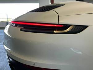 Image 12/22 de Porsche 911 Carrera (2023)