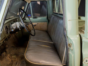 Afbeelding 11/19 van Prince Super Miler (1964)