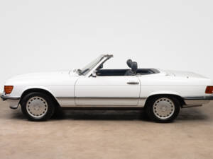 Bild 31/46 von Mercedes-Benz 420 SL (1985)