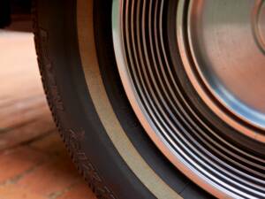 Bild 69/200 von Cadillac Coupe DeVille (1968)