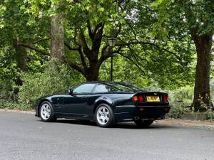 Immagine 14/49 di Aston Martin V8 Vantage V550 (1998)