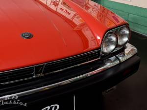 Image 7/43 of Jaguar XJ-S V12 (1990)