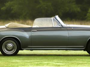 Bild 15/50 von Bentley S 1 Continental DHC (1955)