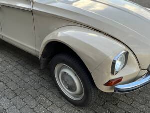 Bild 54/62 von Citroën Dyane (1975)