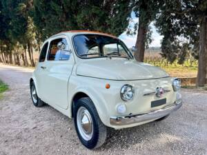 Image 25/73 of FIAT 500 F (1971)