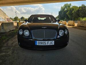 Image 6/7 de Bentley Continental Flying Spur (2006)