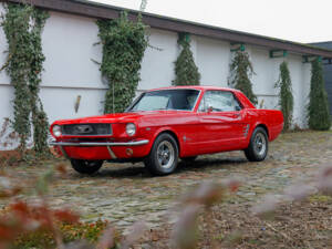 Image 1/7 of Ford Mustang 289 (1966)